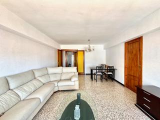 Flat  Carrer del regal