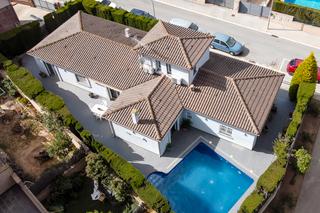 House  Carrer josep capellades. Da un giro a tu vida y embrcate en una nueva aventura con esta