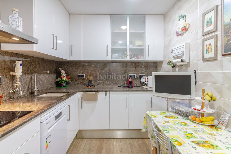 Foto 9052ca42-13ab-4dd9-84bf-dcdeca8573aa. Piso en Martorell