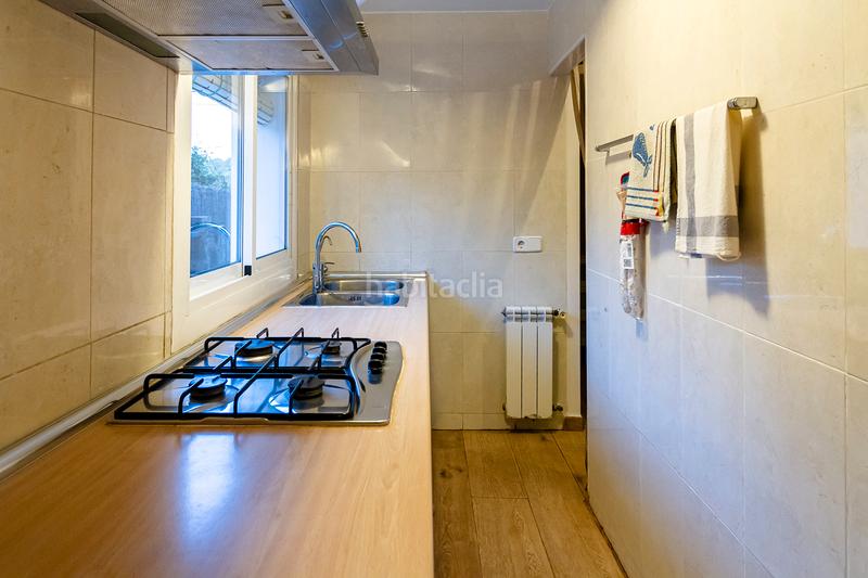 Foto 6ea2306d-1c00-4a78-83bd-6319b4dddb97. Casa con camino riscaldamento parcheggio piscina in Piera