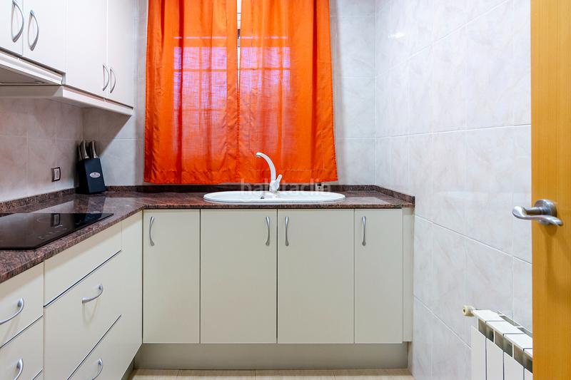 Foto b9d291d0-009f-439c-acf4-ffcffac1a6c9. Casa con camino riscaldamento parcheggio piscina in Piera