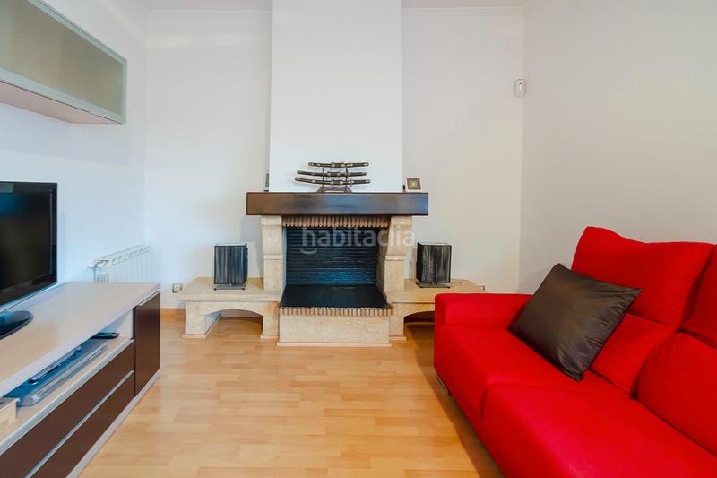 Foto eece7172-323b-4681-a05b-5a78653b1ede. Casa con camino riscaldamento parcheggio piscina in Piera