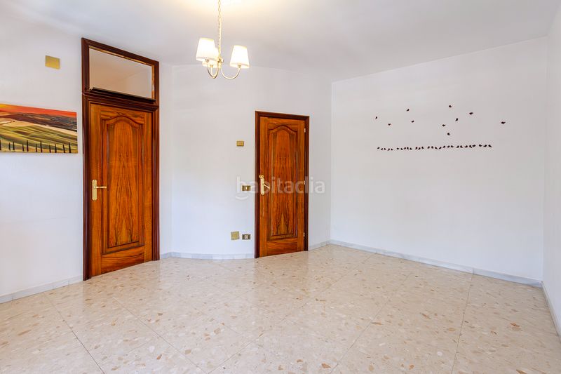 Foto 508cc30d-811b-45dc-a9b8-b990904932b8. Casa amb xemeneia calefacció aparcament piscina a Masquefa