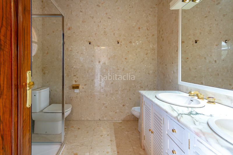 Foto 5be267a4-6661-41e4-97aa-2ee13fcae353. Casa amb xemeneia calefacció aparcament piscina a Masquefa