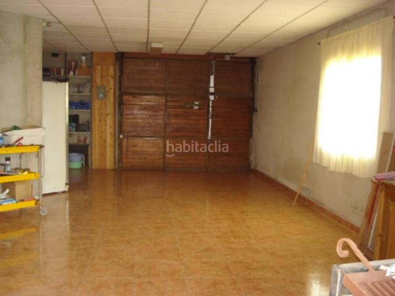 Foto 676a2d54-20a5-476e-81a3-b346dd9f5504. Xalet amb calefacció aparcament a Riudarenes