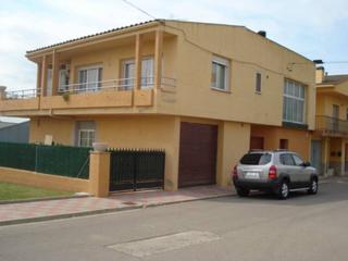 Xalet a Riudarenes. Casa en venta