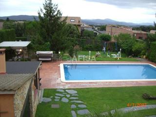 Xalet a Sant Antoni de Vilamajor. Torre en venta en cardedeu