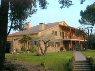 Xalet a Cardedeu. Torre en venta en cardedeu