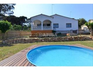 Xalet a Residencial Park. Torre en venta en maanet de la selva