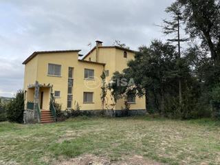Masia a Sils. Venta de masía en caldes de malavella