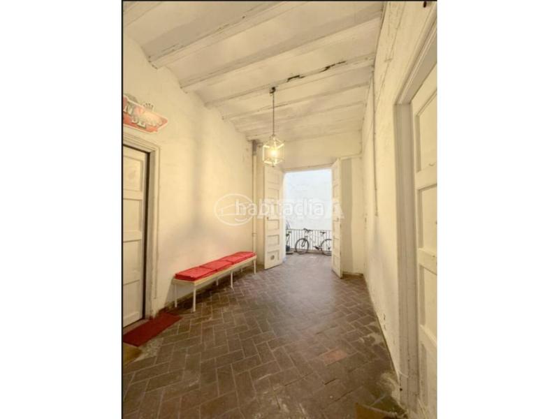 Foto 2637fcb0-1baf-480e-9bbd-efde44e39b7e. Edifici a Cardedeu