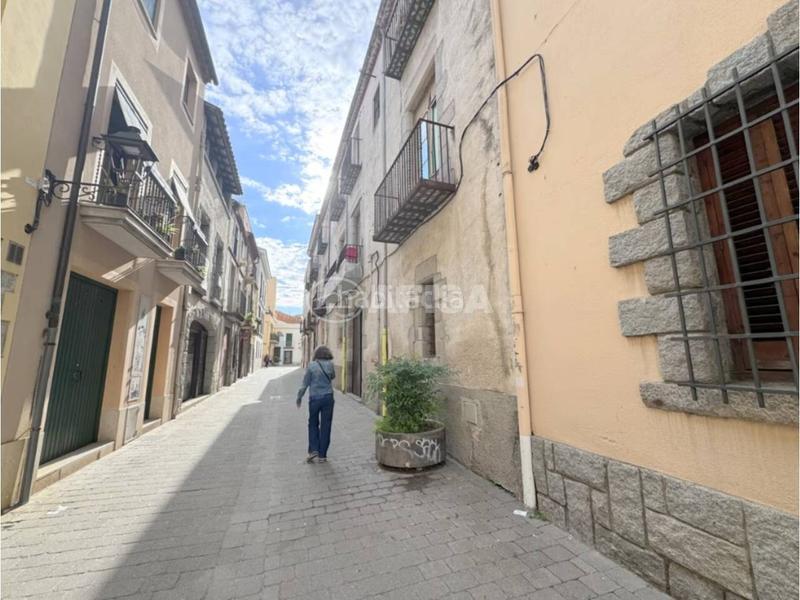 Foto 32d77adb-d829-4163-9494-bf8b1aab3cd8. Edifici a Cardedeu