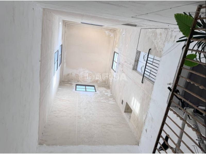 Foto 5e3359b8-358a-4801-9450-7989c60688e0. Edifici a Cardedeu