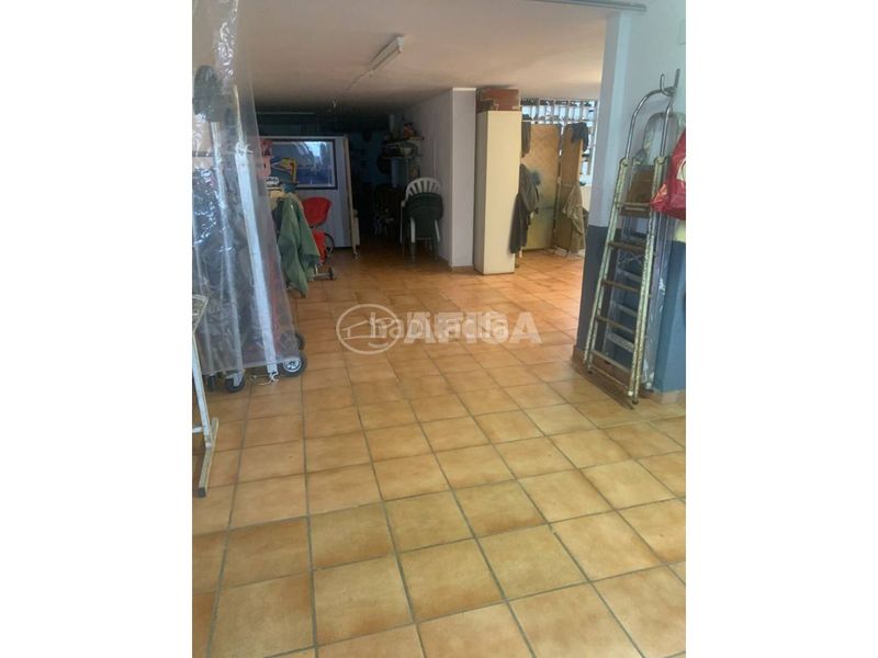 Foto 1382b83d-dbed-4a63-ab29-0d991109b12a. Xalet amb calefacció aparcament piscina a Cànoves i Samalús