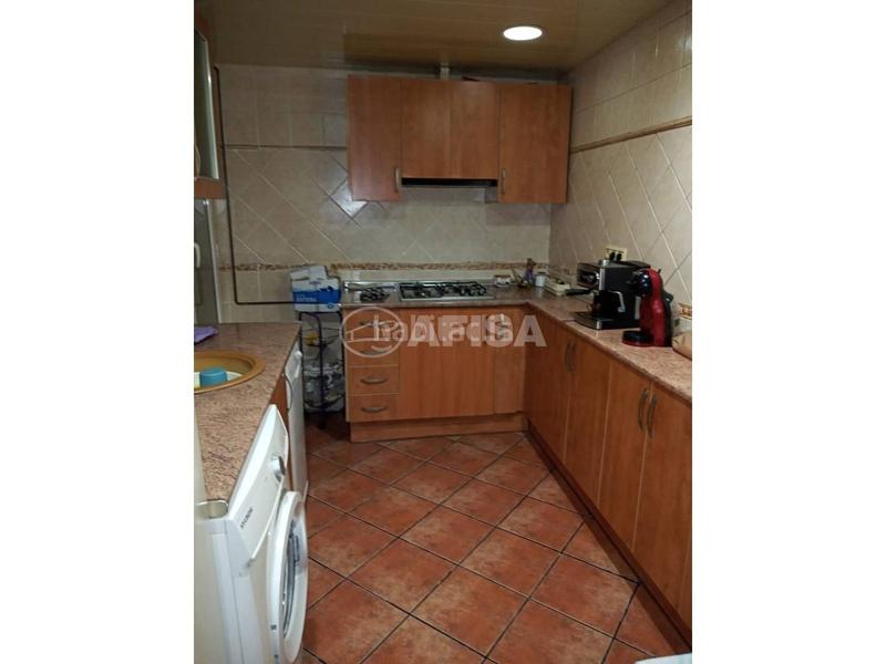 Foto a4d1cf76-7acc-4001-8536-3ffce1fcc251. Edificio  en venta en Hostalric