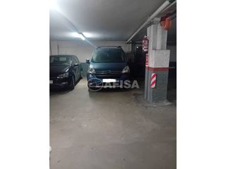 Rent Car parking in Cardedeu. Alquiler de plazas de aparcamiento en cardedeu, el coche no pued