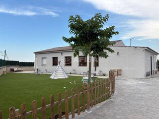 Xalet a Sils. Torre en venta en sils