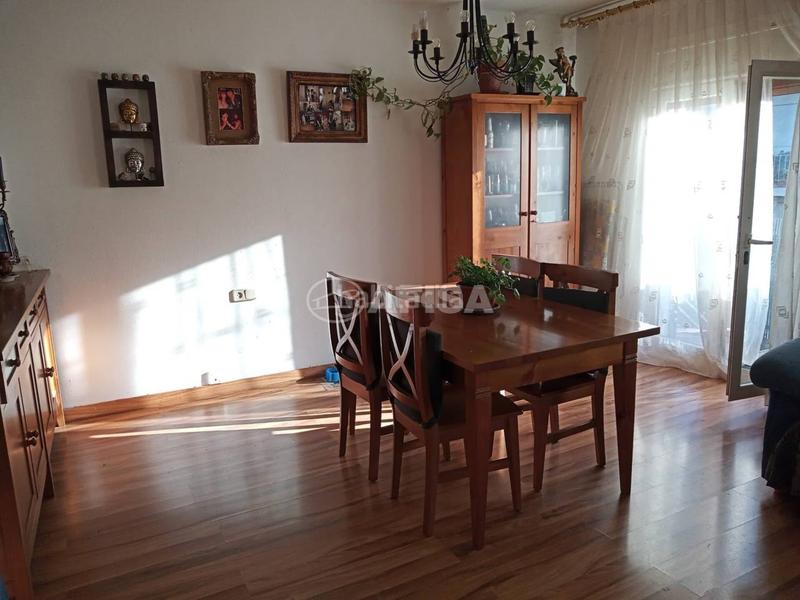 Foto 29889bd0-8510-45bf-b048-67af4821065c. Piso  en venta en Hostalric