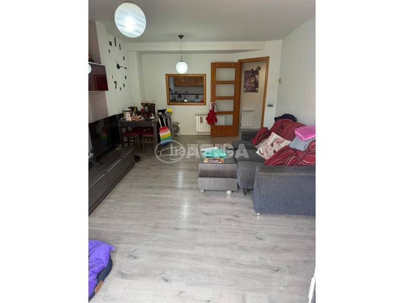 Foto df97c953-c14c-413a-9466-a9d69f114fcc. Piso venda de piso en Sils