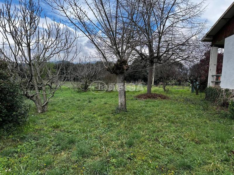 Foto 98c5bf52-9e50-45e4-a7a9-183e98bff64d. Gewerbliches grundstück in Cànoves i Samalús