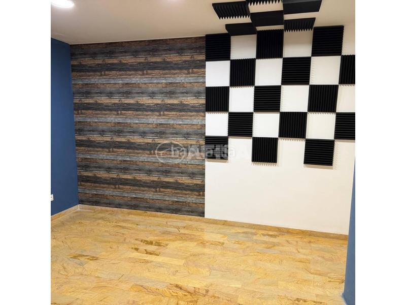 Foto fb4c3e2e-8193-4255-bd64-13dd5f957cbd. Local commercial dans Cardedeu