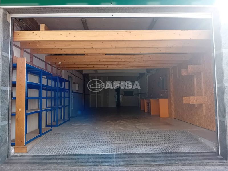 Foto bb9b2e6a-af02-4df8-ad94-266e8d74f1ac. Location local commercial dans Cardedeu