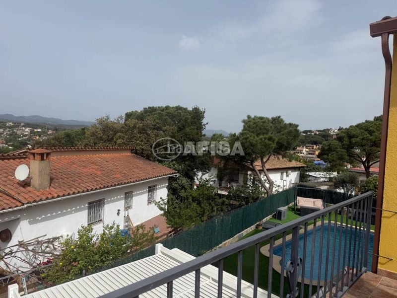 Foto e721b989-3b5d-4486-aba0-b533aea41fcf. Xalet amb calefacció aparcament piscina a Maçanet de la Selva poble Maçanet de la Selva