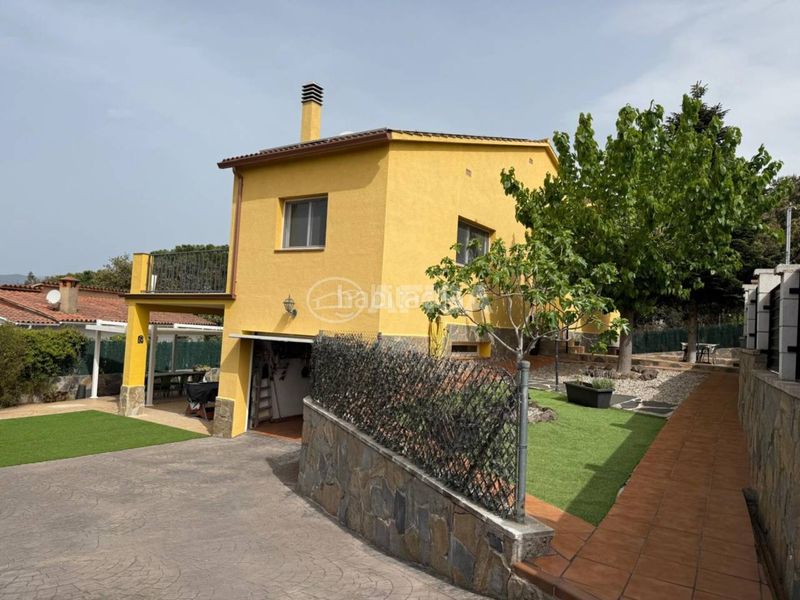 Foto f6f1f156-2e47-43e6-a12d-49ccc761c1b6. Xalet amb calefacció aparcament piscina a Maçanet de la Selva poble Maçanet de la Selva
