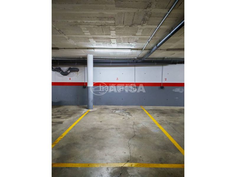 Foto 4447a9e1-018c-4a32-82de-049cb1a547f6. Dúplex amb calefacció aparcament a Llinars del Vallès