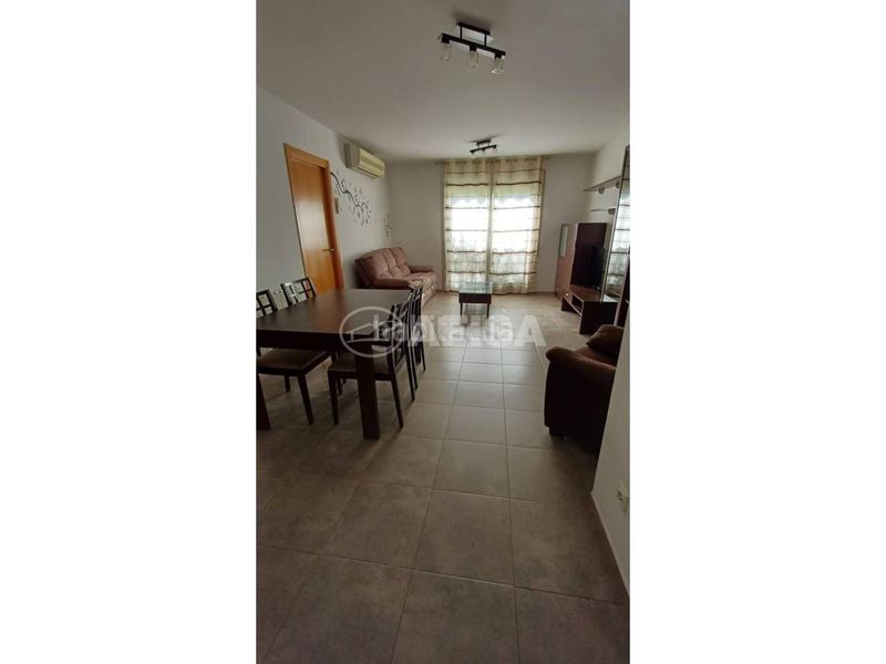 Foto cc1a30eb-18df-4e1b-8b35-7c7107b1e331. Pis amb calefacció aparcament a Caldes de Malavella