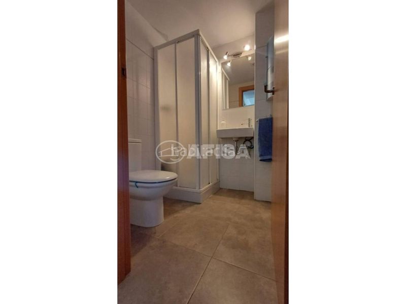 Foto e22c9102-0c65-49a0-bac0-855b27e7ebfa. Pis amb calefacció aparcament a Caldes de Malavella