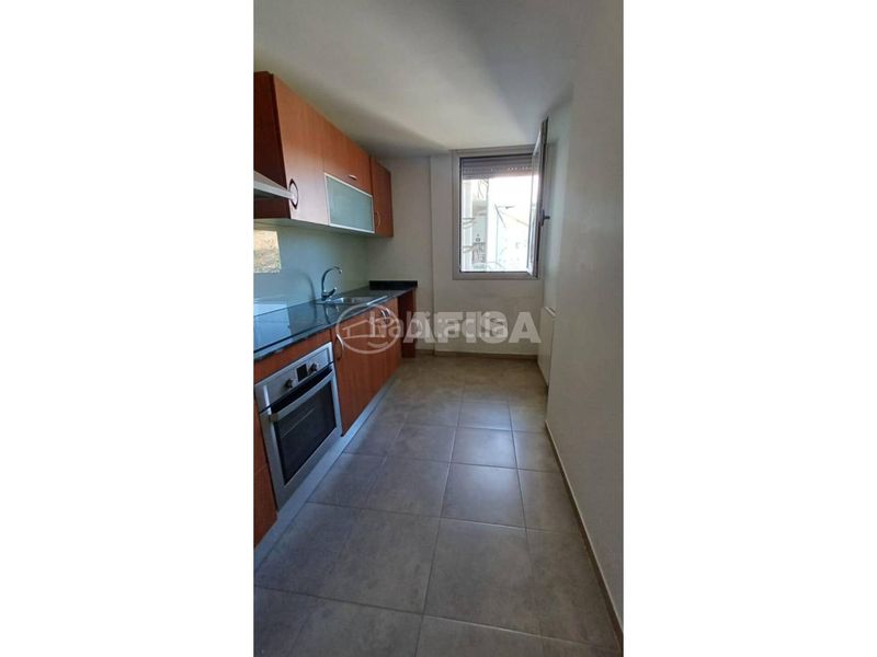 Foto e9f27c34-54ac-4294-bd3f-181649754480. Pis amb calefacció aparcament a Caldes de Malavella