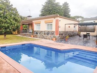 Chalet in Sant Pere de Vilamajor. Torre en venta en sant pere de vilamajor