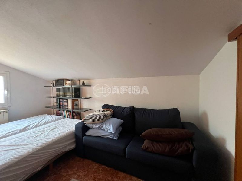 Foto a3c388ef-f170-4291-835a-b25dbd43e257. Xalet amb calefacció aparcament piscina a Sils
