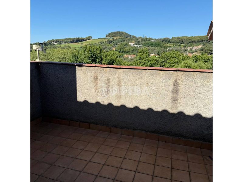 Foto d1ff8f25-f5c3-41ab-9c4f-78d3600604e4. Xalet amb calefacció aparcament piscina a Cànoves i Samalús