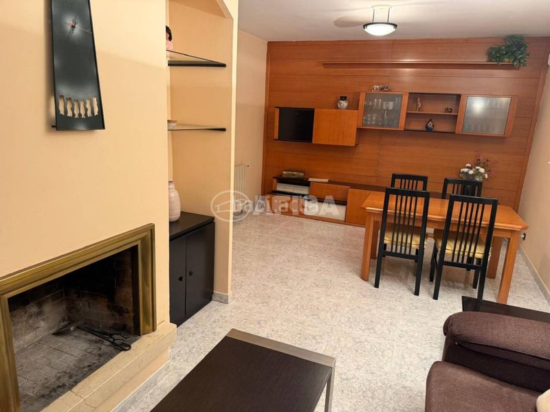 Foto 9ae4107f-24ca-42d3-ae28-ecb732bf3dbd. Casa adosada venta de casa adosada en Sils