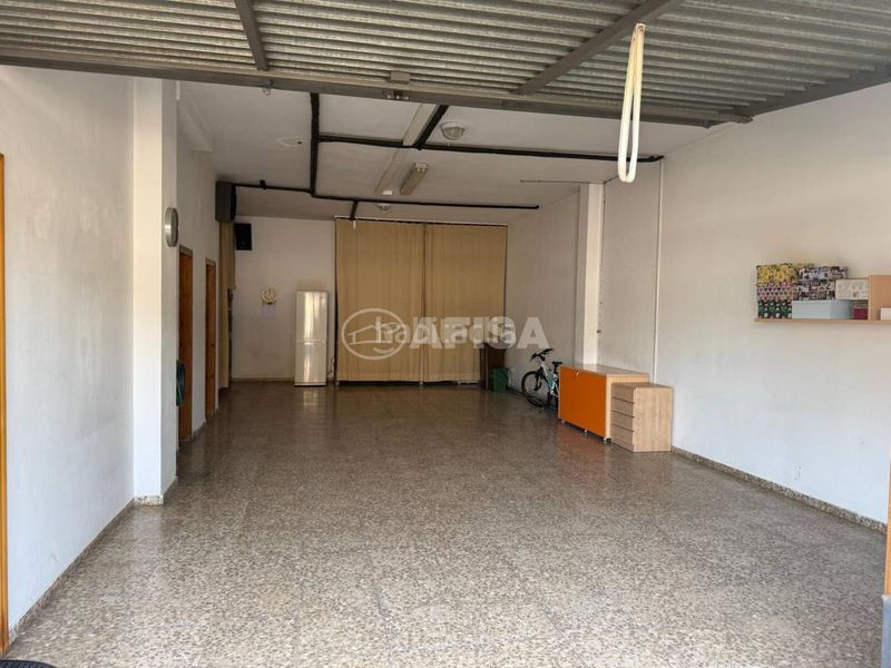 Foto b2f822ba-4fa0-46f2-a1d8-5ca59ce4dc63. Casa adosada venta de casa adosada en Sils