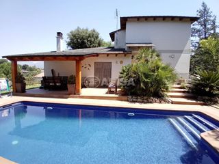 Chalet in Sant Pere de Vilamajor. Torre en venta en sant pere de vilamajor urbanización can ram