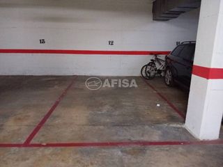 Location Parking voiture à Calle bellsolar 76. Alquiler de plaza de aparcamiento en cardedeu