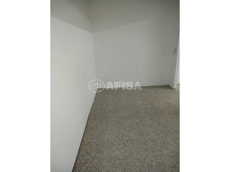 Foto a921cc30-5403-41aa-839b-425969af6c76. Local comercial  en venta en Sant Celoni