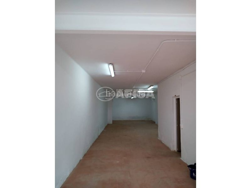 Foto ace42d82-e619-407f-9db0-fc0a76ce4c53. Local comercial  en venta en Sant Celoni