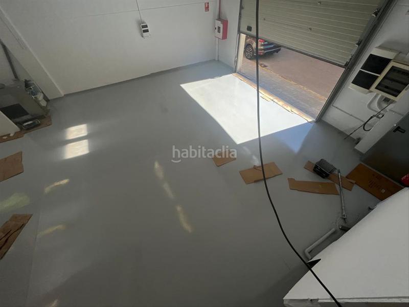 Foto 569b0aa7-b548-48e7-8b72-cab33a9dd9d1. Nave industrial en carrer de frederic soler 63 nau industrial centre en Terrassa