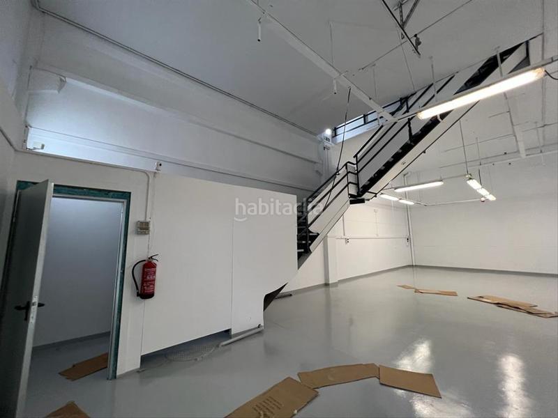 Foto 784fb313-5f0a-4254-91b9-2f7a234781ee. Nave industrial en carrer de frederic soler 63 nau industrial centre en Terrassa