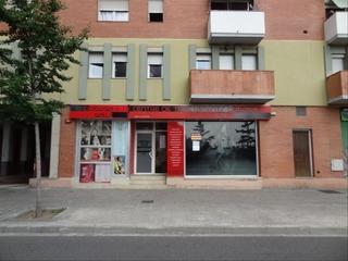 Local Comercial a Plaza can monic 9. Local + posibilidad 2 viviendas