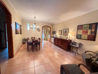 Haus in Creu Alta. Increble oportunidad en sabadell - casa