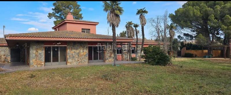 Foto aa29c8e9-3150-4b11-b4ea-d2bd4ae1ab13. Chalet magnífica casa independiente con amplio terreno y carpa para eventos o chalets de lujo para inversores en Vilallonga del Camp