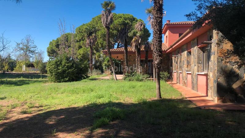 Foto bee7bfb5-f677-4aa7-9452-6bdd5218e71f. Chalet magnífica casa independiente con amplio terreno y carpa para eventos o chalets de lujo para inversores en Vilallonga del Camp