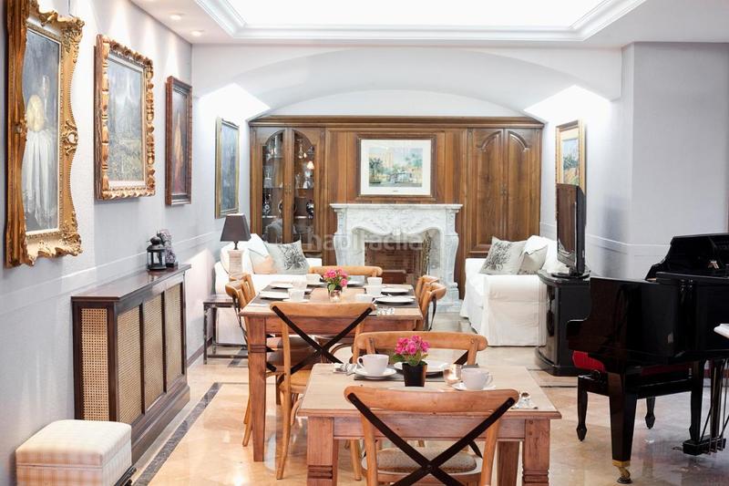 Foto 0df588fa-585f-48ee-b418-31579a07bc44. Masia amb xemeneia calefacció aparcament piscina a Castellar del Vallès