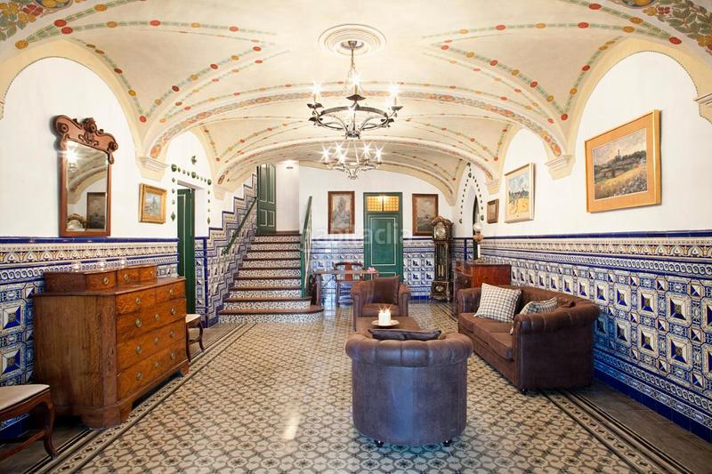 Foto 1e4b07e5-b7e8-4cf6-a66d-76268a2e7248. Masia amb xemeneia calefacció aparcament piscina a Castellar del Vallès