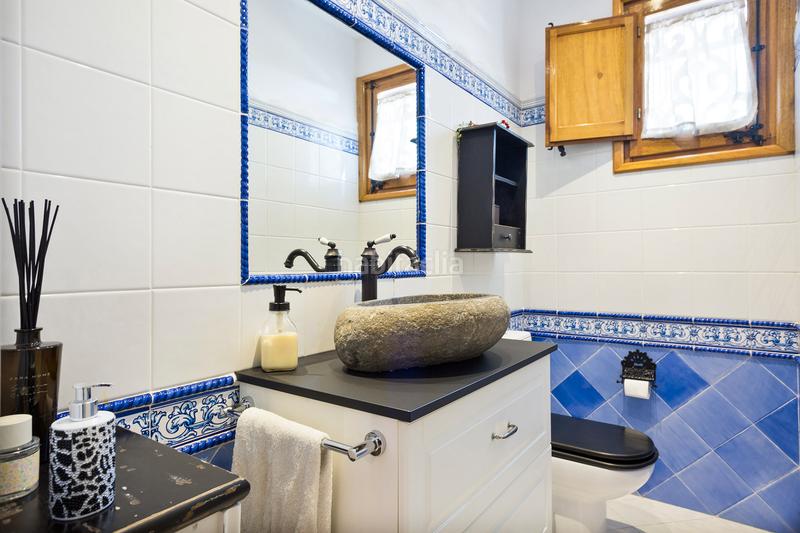 Foto 44a1a7d5-99da-4af6-b46f-5654807e33c7. Masia amb xemeneia calefacció aparcament piscina a Castellar del Vallès